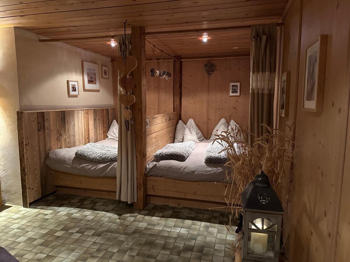 Hotel Ehrwalderhof エクステリア 写真