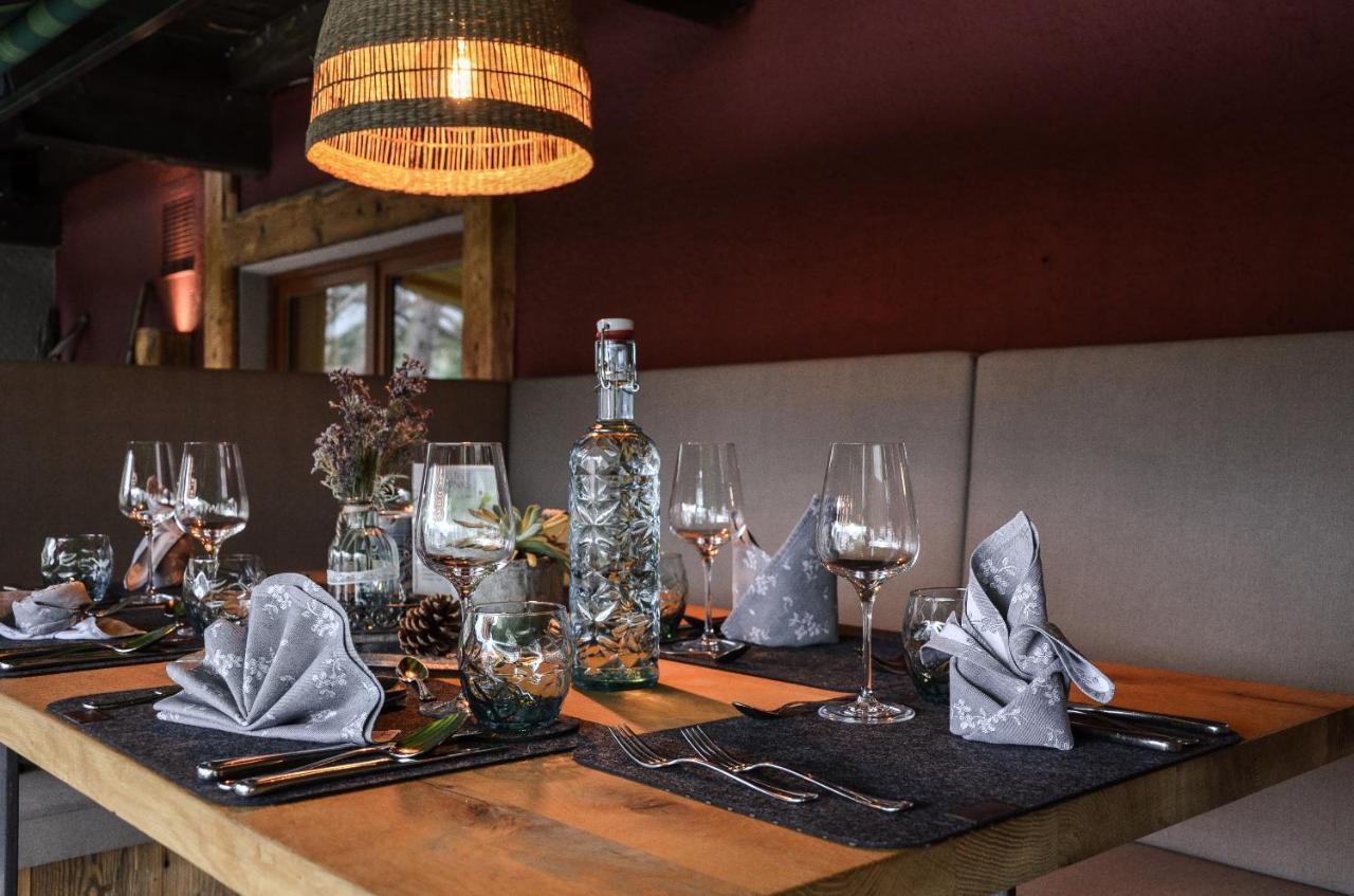 Hotel Ehrwalderhof エクステリア 写真