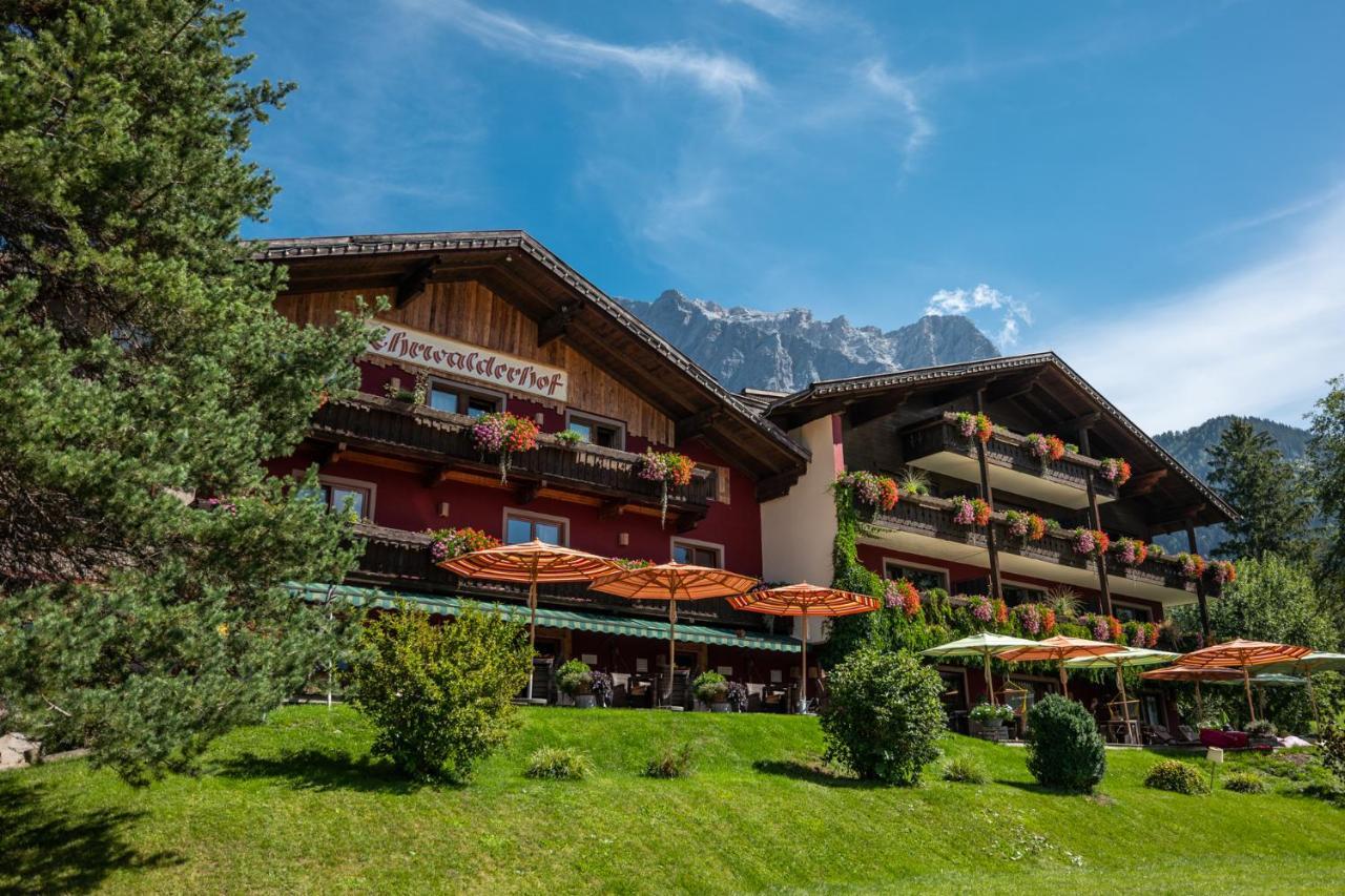 Hotel Ehrwalderhof エクステリア 写真